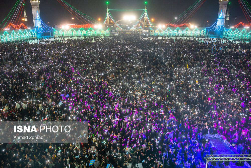 شب نیمه شعبان در مسجد مقدس جمکران