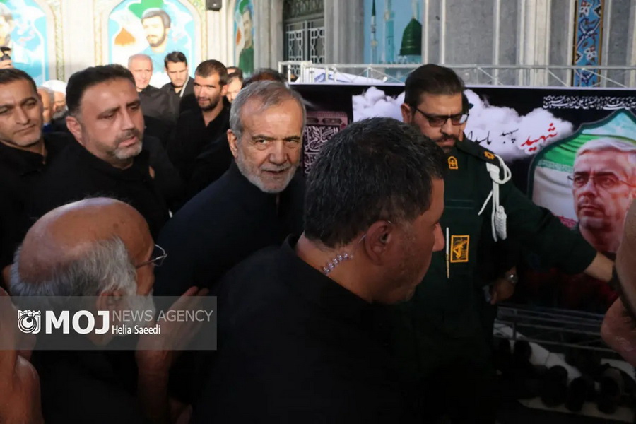 حضور رئیس جمهور در مراسم گرامیداشت سپهبد شهید محمد باقری