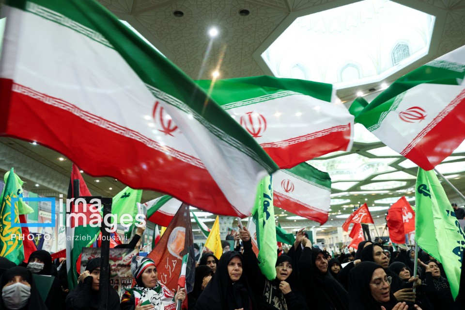 بزرگداشت شهدای اقتدار در تهران
