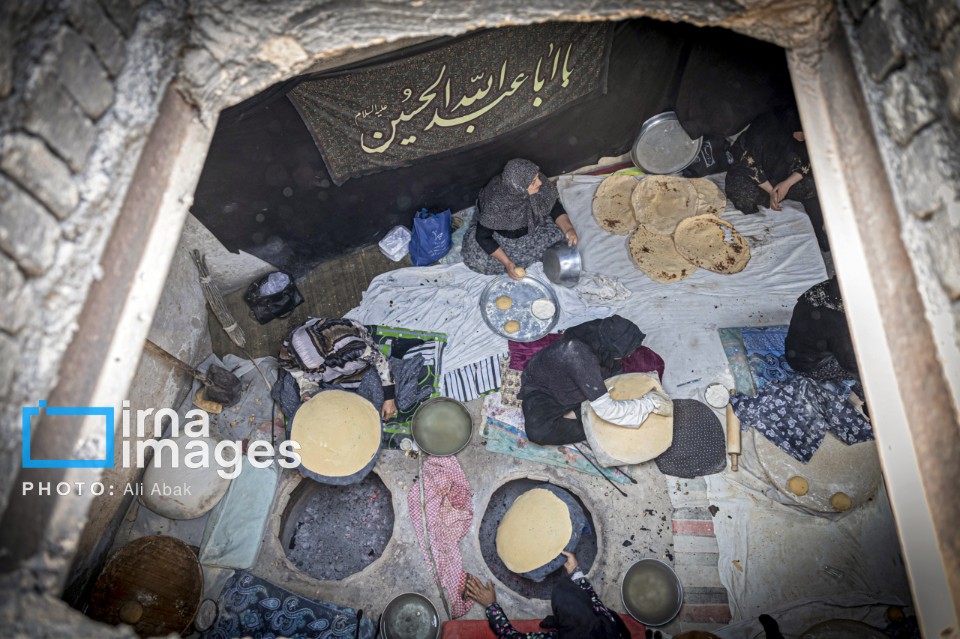 نذر نان در لاسجرد سنتی زنانه در سوگواری محرم